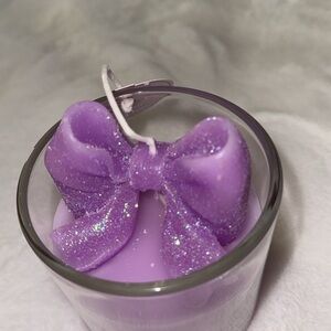 Sincerely James Shimmering Purple Bow Candle- NWT